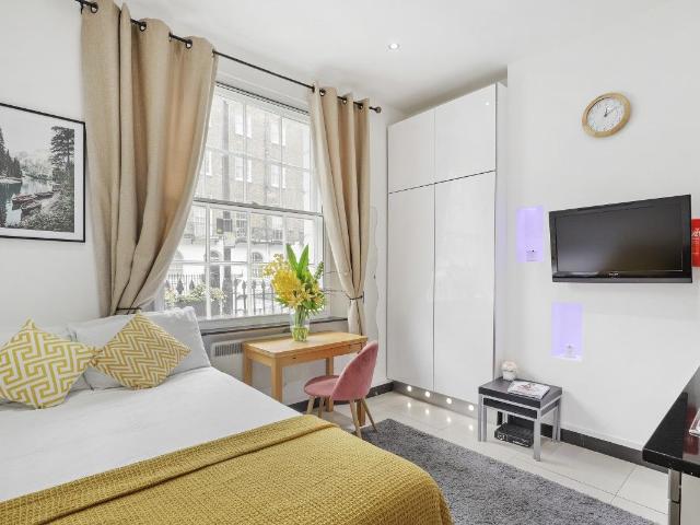 Studio for rent in Marylebone, Greater London