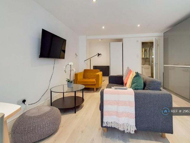 House for rent in Marylebone, Greater London