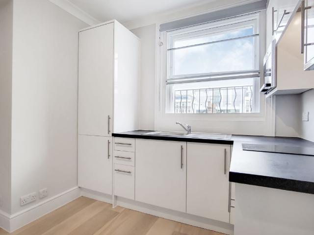 Studio for rent in City of Westminster, Greater London