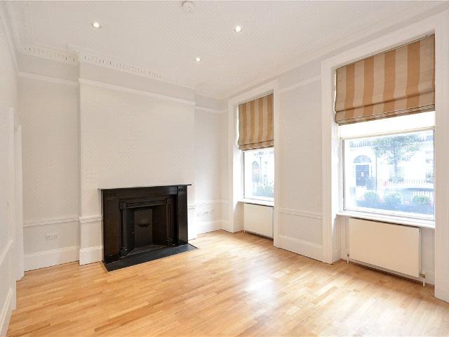 Apartment for rent in Marylebone, Greater London