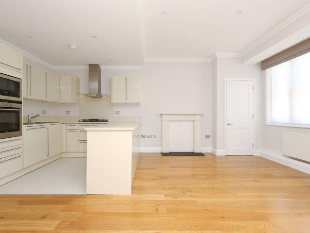 House for rent in City of Westminster, Greater London