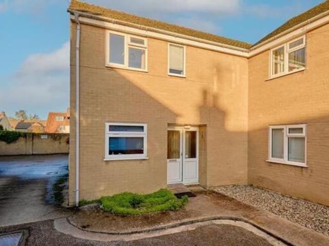 House for sale in Black Bourton, Oxfordshire
