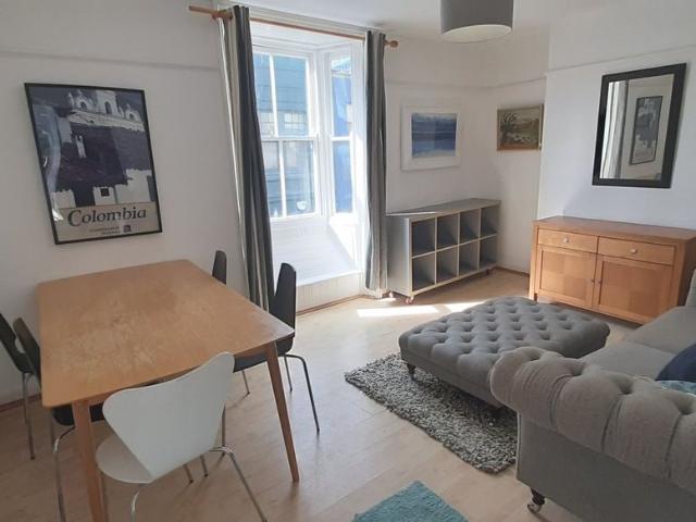 House for rent in Round Hill, Brighton