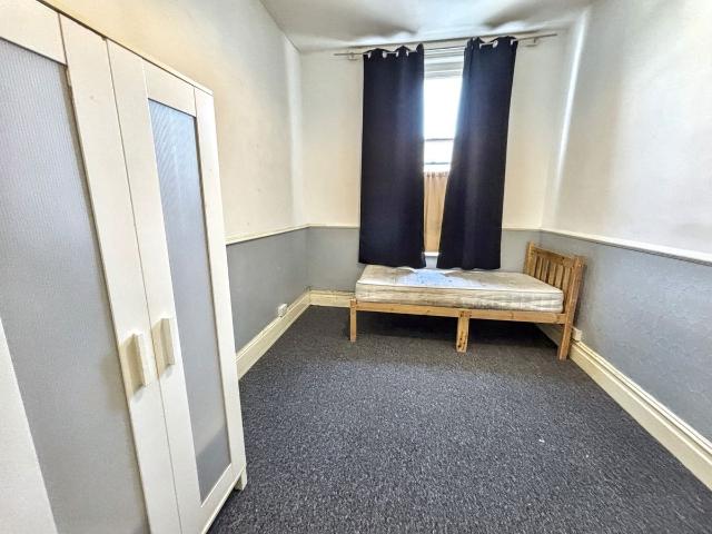 Room for rent in Feckenham, City Of Bristol