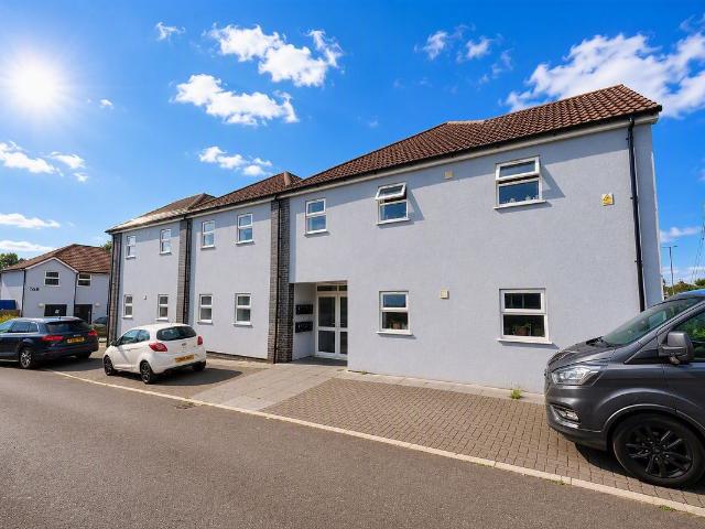 Apartment for rent in Patchway