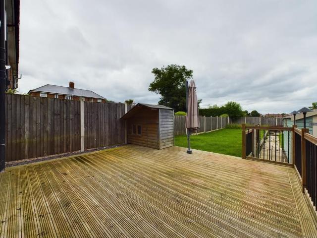 House for rent in Loundsley Green, East Midlands