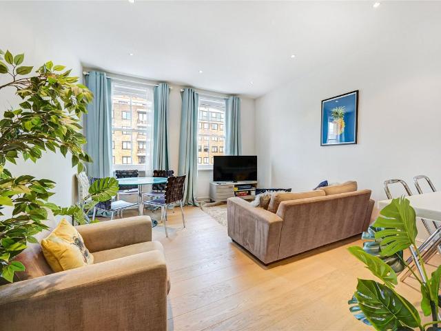 Apartment for rent in South Kensington, Greater London
