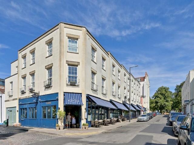 Apartment for rent in Hotwells, Feckenham