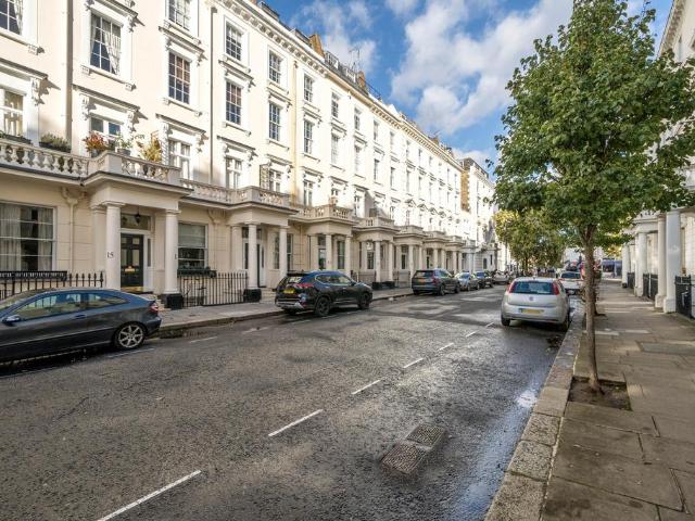 Apartment for rent in Pimlico, Greater London