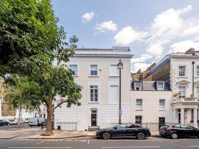 Apartment for rent in Pimlico, Greater London