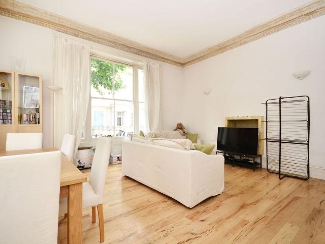 Apartment for rent in Pimlico, Greater London