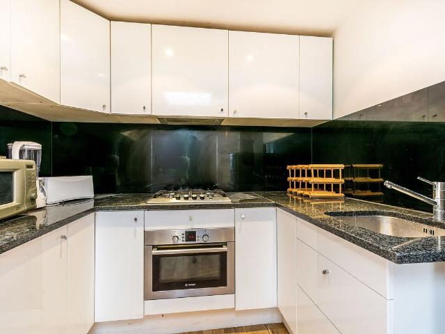 Apartment for rent in Bayswater, Greater London