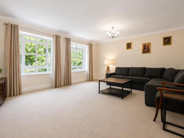 Apartment for rent in Bayswater, Greater London