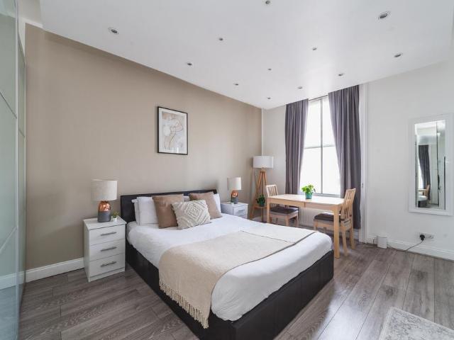 Apartment for rent in Paddington, Greater London
