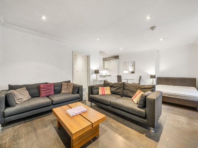 Studio for rent in Paddington, Greater London
