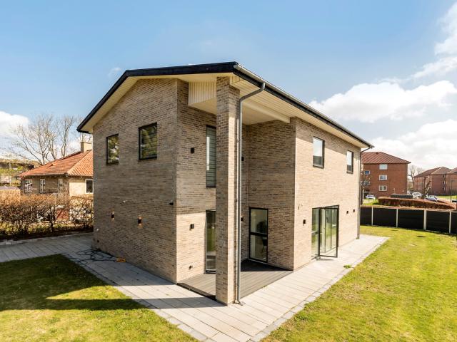 Villa til salg i København, Brøndby