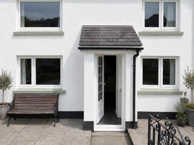 House for rent in Cwmamman