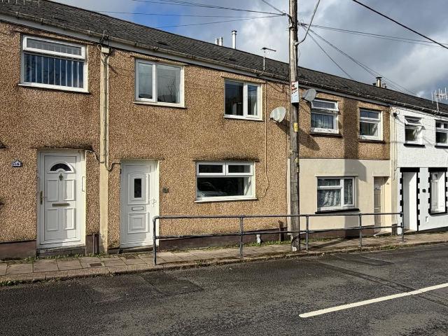 House for rent in Penrhiwceiber, Miskin
