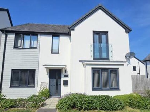 House for sale in Follaton, Strode