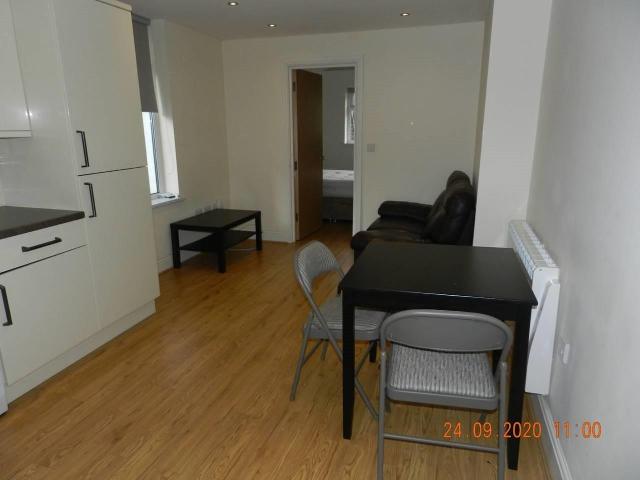 Apartment for rent in Maindy, Cardiff