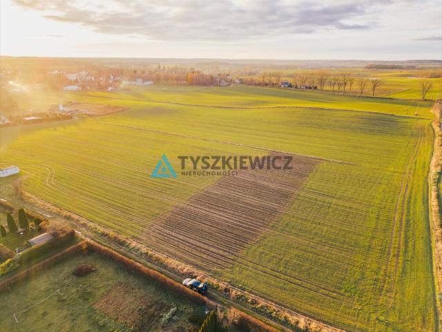 Grunt na sprzedaż w Gniewino, Pomorskie
