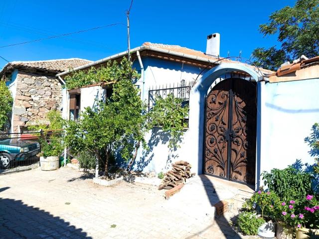 Bergama, İzmir içerisinde satılık Villa