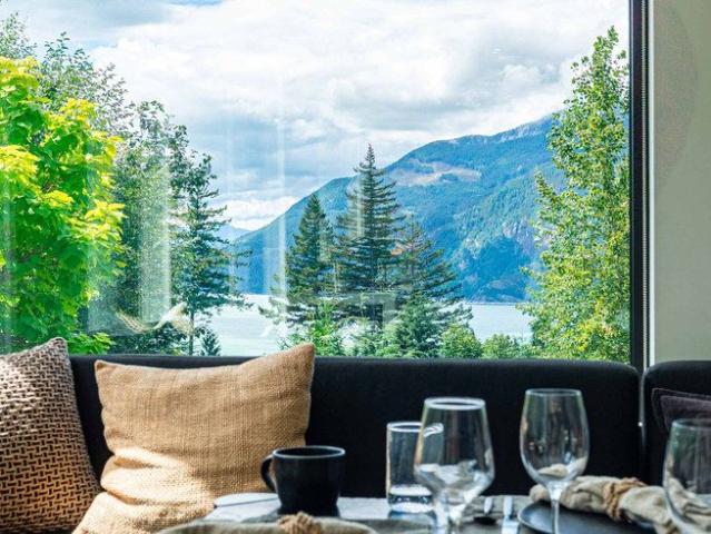 House for rent in Britannia Beach, British Columbia