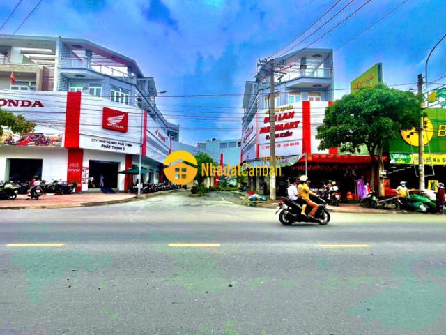 Mặt bằng bán