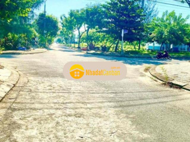 Mặt bằng bán