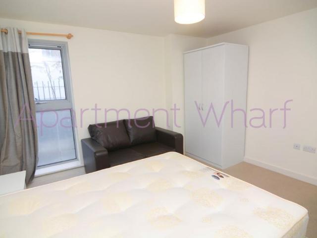 Apartment for rent in Bromley-by-Bow, Poplar Grove