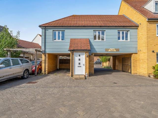 Apartment for rent in Godinton Park, Bridgefield
