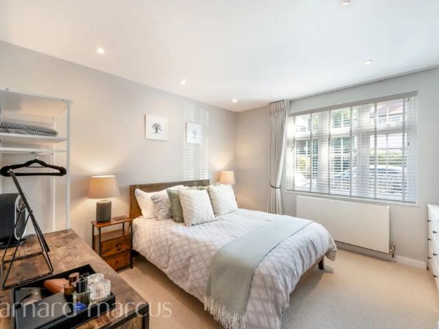 House for rent in Summerstown, Greater London