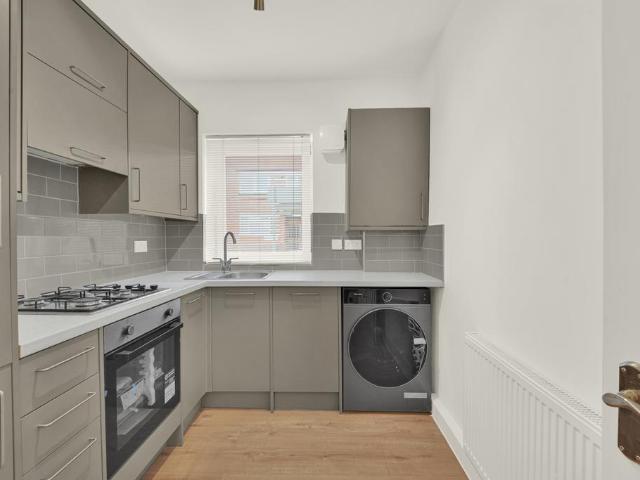 Apartment for rent in Globe Town, Greater London
