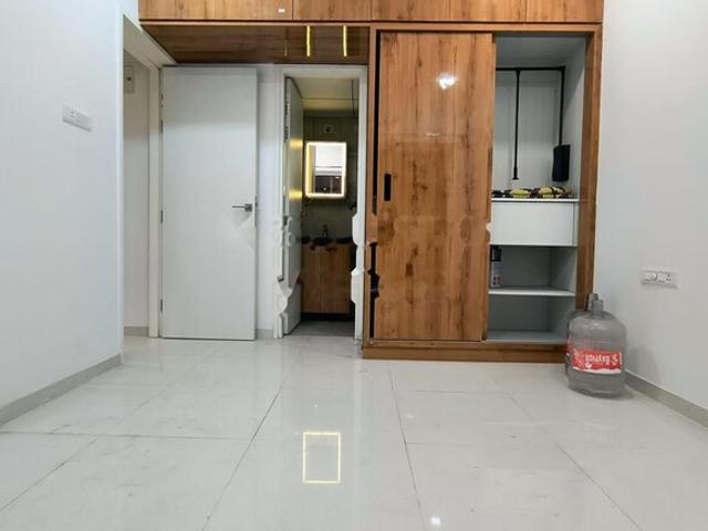 Flat for rent in Poona, National Capital Territory Of Delhi