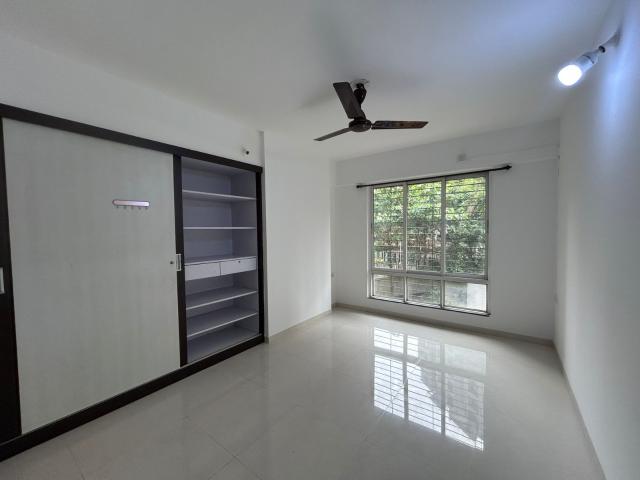 Flat for sale in Kalwa, National Capital Territory Of Delhi