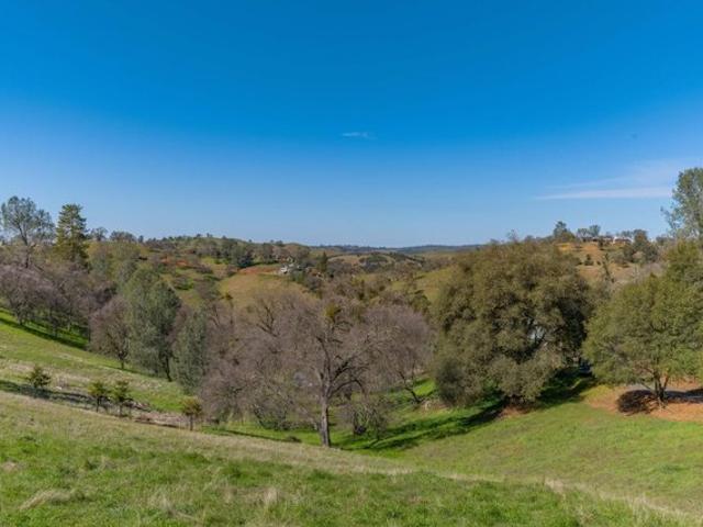 Land for sale in Amador City, California