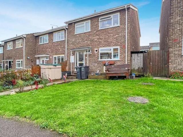 House for sale in Chipping Hill, Essex