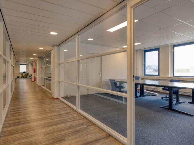 Bedrijfspand te huur in Woerden, Utrecht