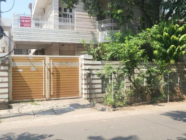 Commercial for rent in Lakhana, Arunachal Pradesh