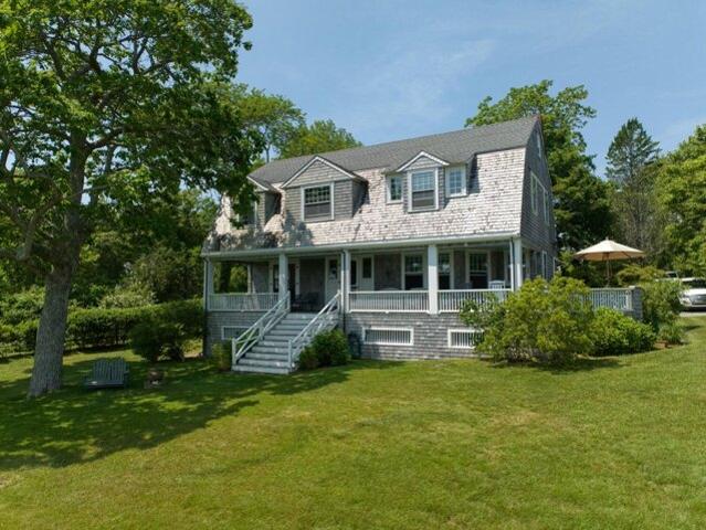 House for sale in Vineyard Haven