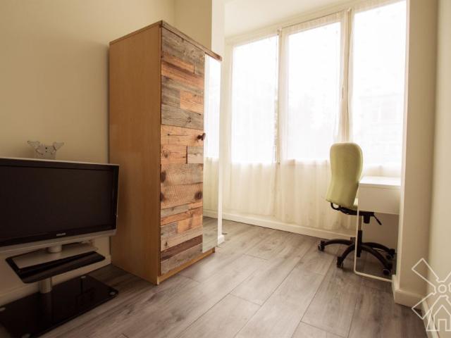 Studio te huur in Laak, Zuid Holland