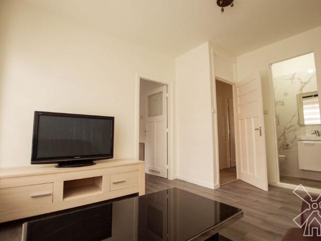 Studio te huur in Laak, Zuid Holland