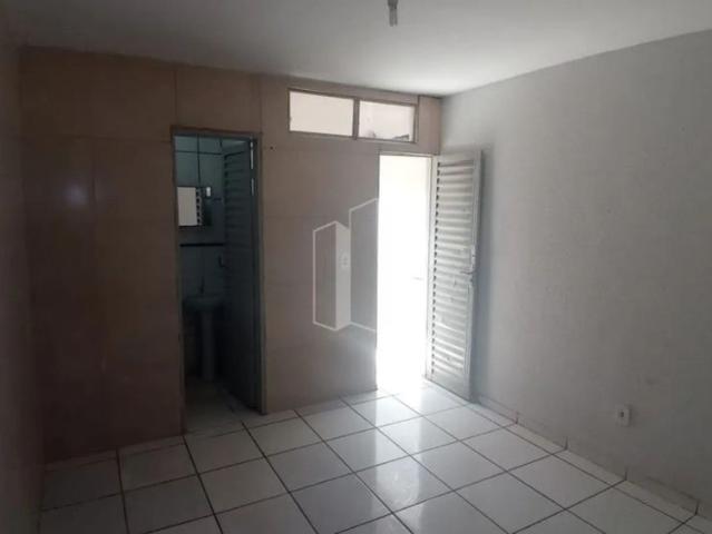 Casa aluguel em Residencial Alice Barbosa, Goiânia