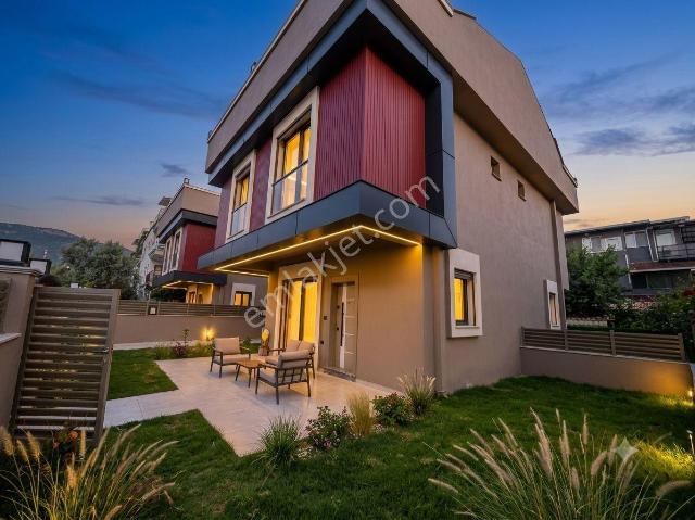Menderes, İzmir içerisinde satılık Villa