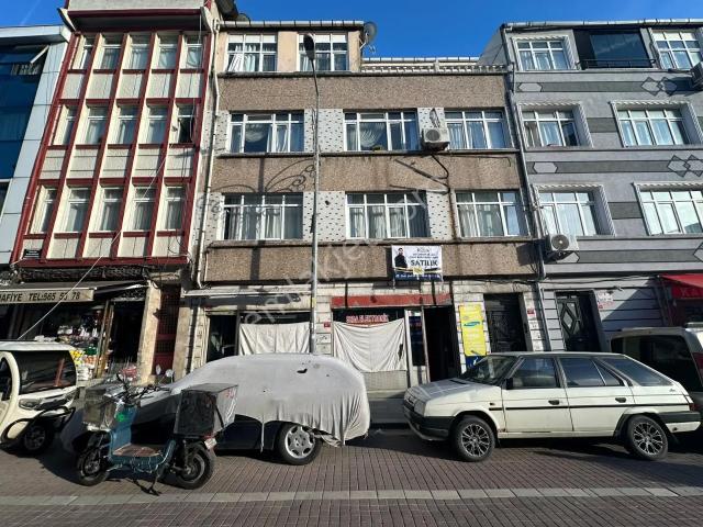 Orta Mahallesi, Bayrampaşa içerisinde satılık Bina
