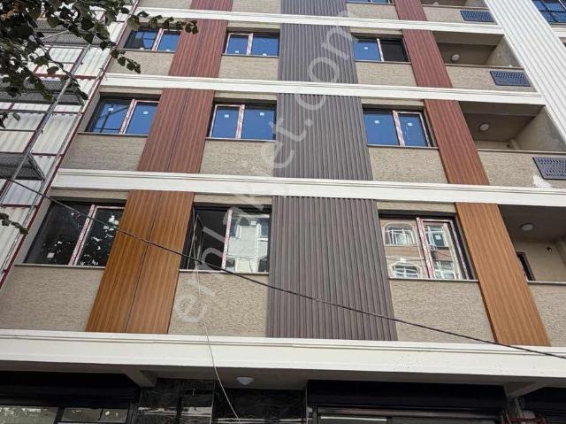 Gökalp Mahallesi, Zeytinburnu içerisinde satılık mülk
