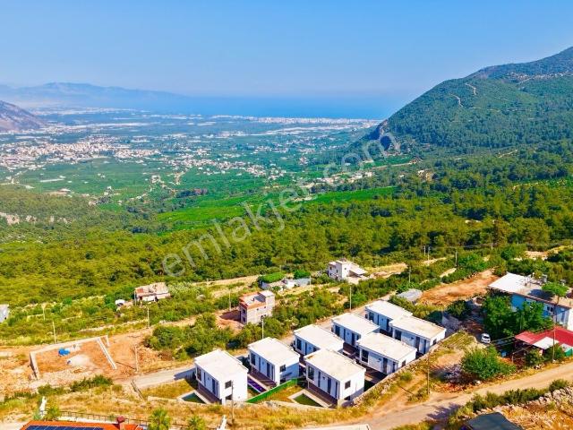 Asarönü, Finike içerisinde satılık Villa