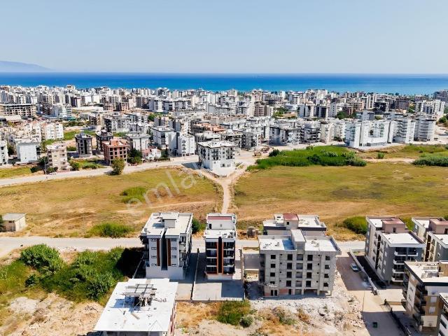 Kum, Finike içerisinde kiralık mülk
