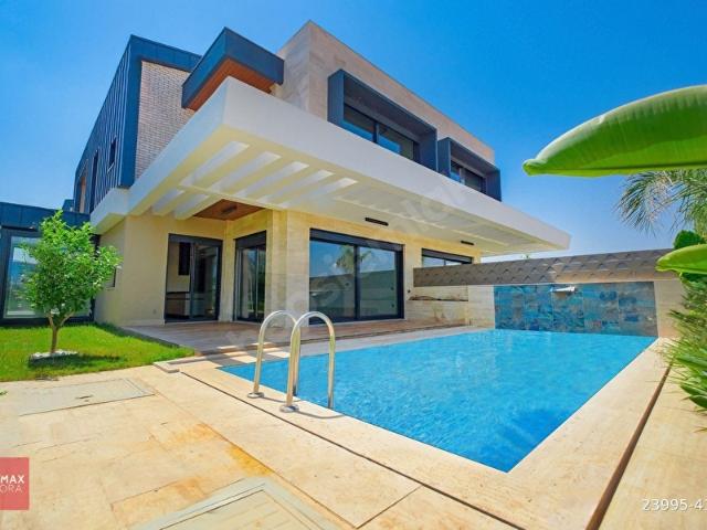 Döşemealti, Antalya içerisinde satılık Villa