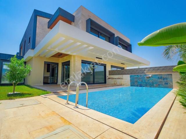 Döşemealti, Antalya içerisinde satılık Villa